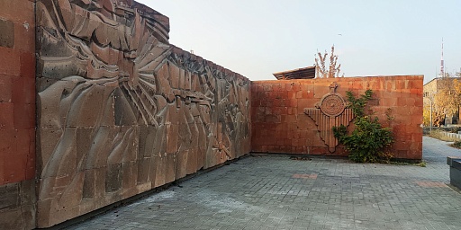 Центральное городское кладбище в Ереване, фото 3