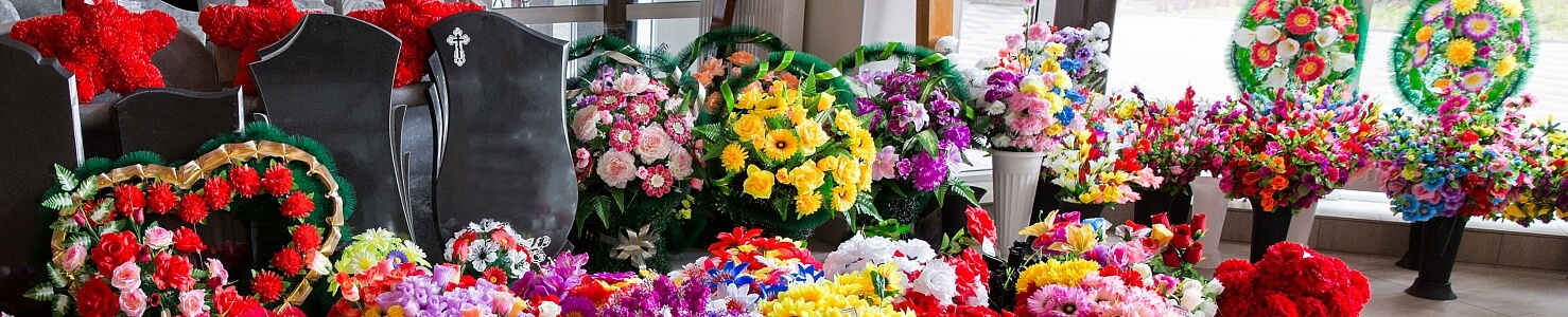 Ритуальные корзины из искусственных цветов